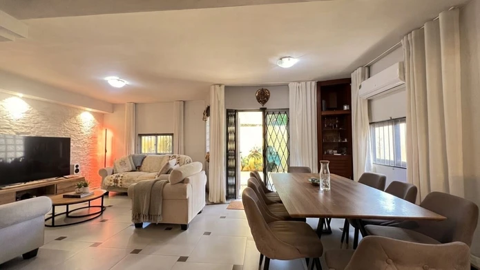 Duplex de 3 chambres de 120 m² en complexe résidentiel à Sodnac