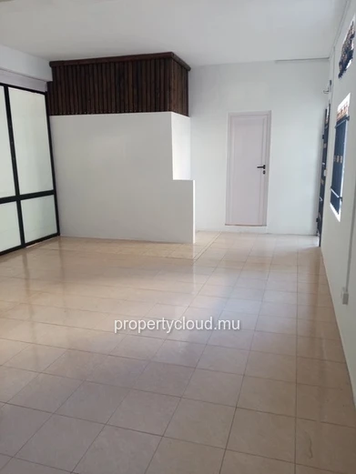 FOR RENT - Grand Baie. New commercial premises, 45m2