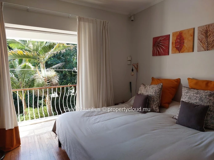 Appartement de 3 Chambres Avec Vue