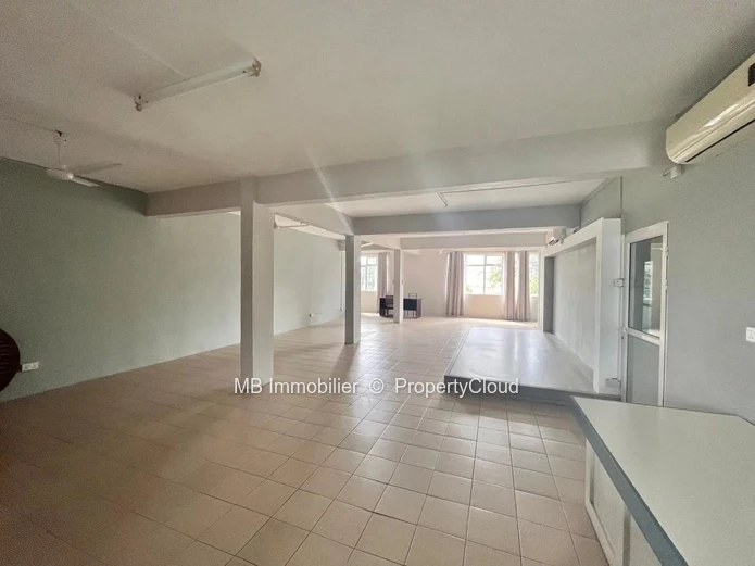 Office for Rent – Trou aux Biches
