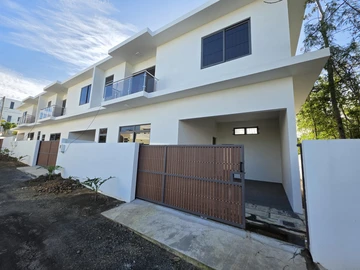 3 Bedroom Townhouse, Duplex