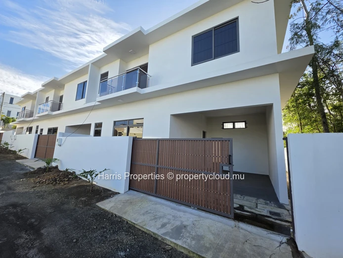 Brand new individual duplex for sale in Grand Baie