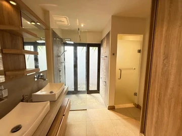 3 Bedroom Villa