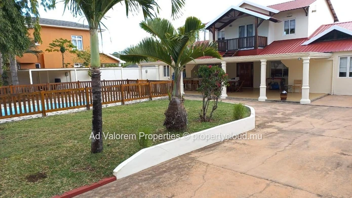 House for Sale in Black River (Sole Mandate)
