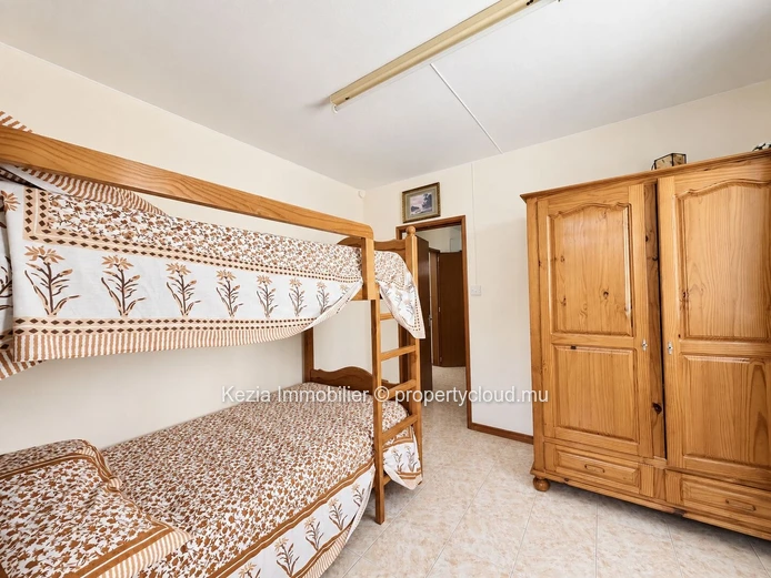 A Duplex With A Tiny House Vibe, Just A Stone's Throw From The Beach