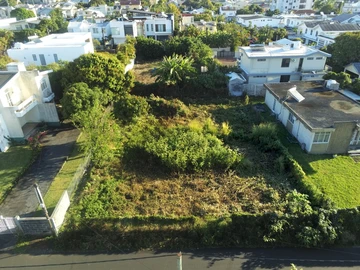 Land