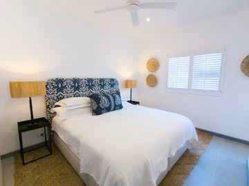 4 Bedroom Apartment