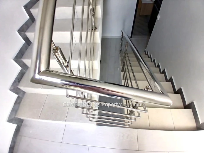 Maison Individuelle à Louer – Chemin Vingt Pieds, Grand Baie