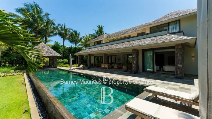 Anahita Golf Resort – Villa 5 chambres avec vue exceptionnelle sur le golf