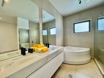 3 Bedroom Penthouse