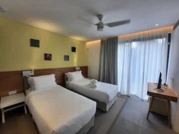5 Bedroom Villa