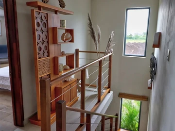5 Bedroom Villa