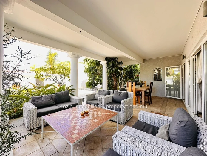 Villa De Style Colonial Avec Varangue & Piscine Privative