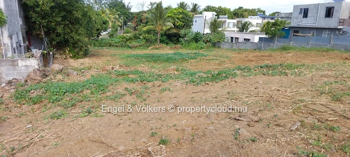 Residential Plot for Sale – 1709 m² – Grand Gaube