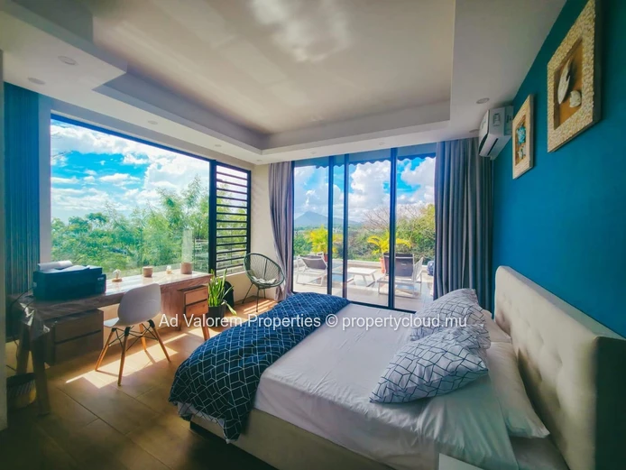 Villa for sale as a business – La Gaulette