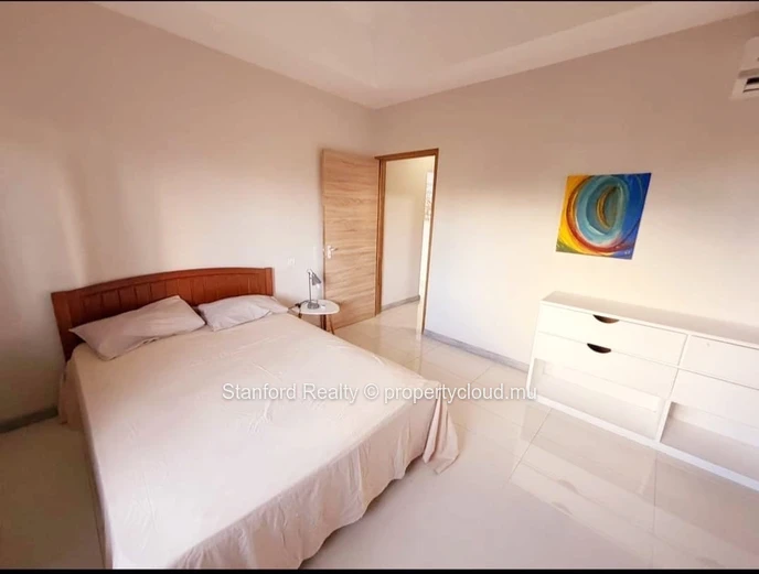 Villa for Rent - 6 Bedrooms, Bain Boeuf, North