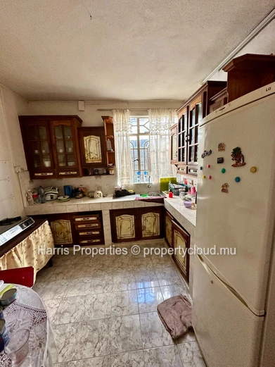 Maison chaleureuse à louer à Terre Rouge - Cadre paisible avec un accès facile à Port-Louis