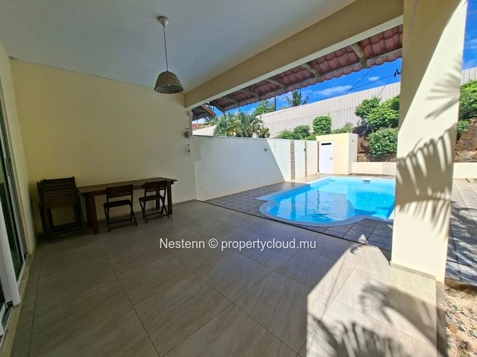 Duplex de 3 chambres tout prés de la  plage
