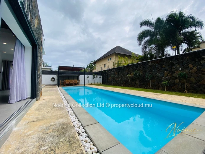 4-Bedroom Furnished Villa with Private Pool in Pereybere