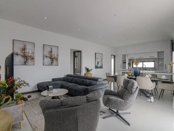 3 Bedroom Villa