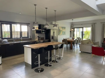 3 Bedroom Townhouse, Duplex