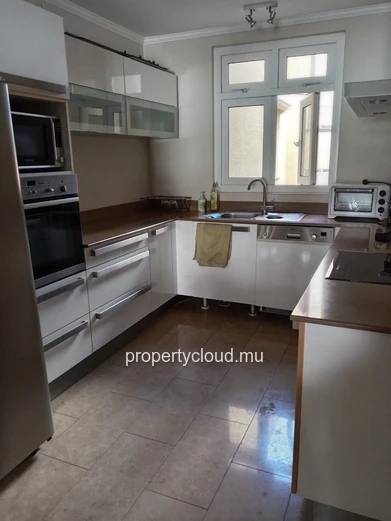Grand Baie - EXCLUSIVE - Luxury waterfront apartment - Panoramic sea view