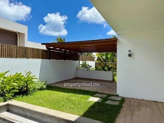 Villa F4 avec piscine Vivez dans le luxe et le confort proche centre commercial de la Croisette de Grand Baie dans un...