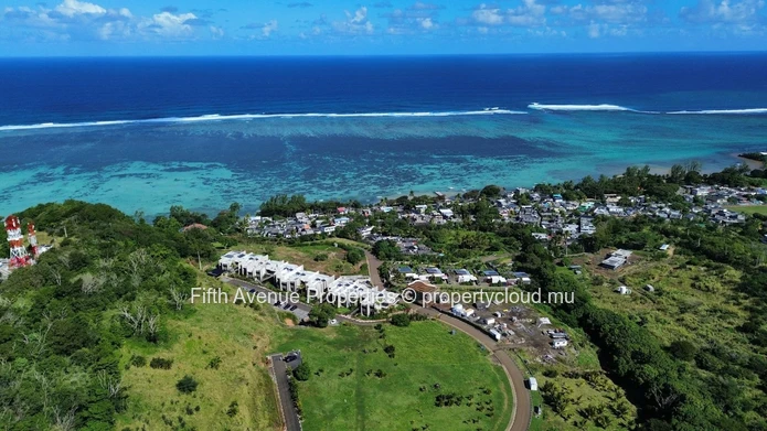 BAIE DU CAP – IRS BUILDING PLOT WITH SEA VIEWS – 2,126 m²