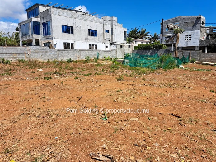 Poudre d'or – Terrain à vendre – Pam Golding Mauritius