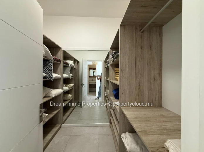 Location bel appartement de 3 chambres en rez-de-chaussée à Point de Mire, Tamarin – Ile Maurice