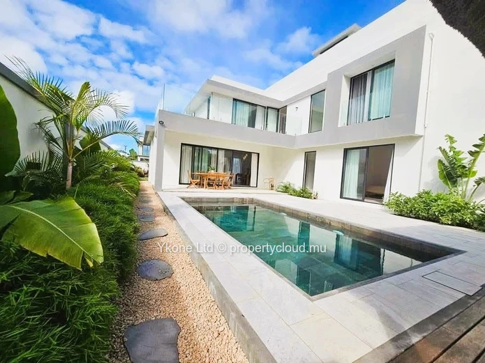 Villa À Louer À Mont Choisy
