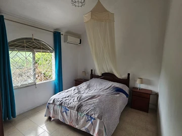 4 Bedroom Townhouse, Duplex