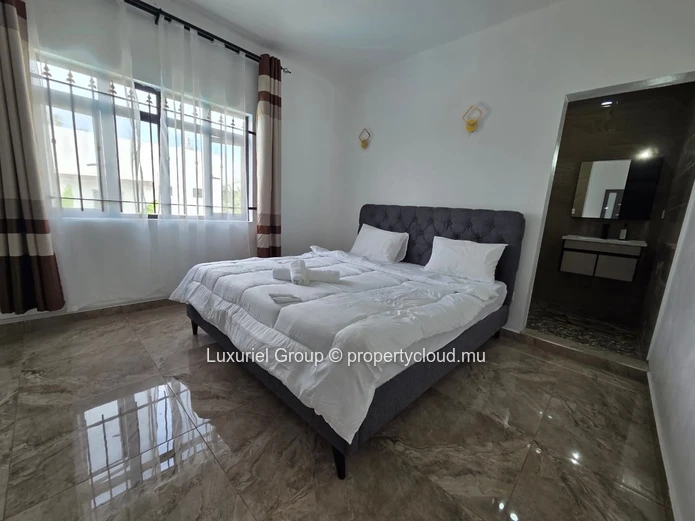 Villa for Rent in Grand Gaube – Spacious Family Home