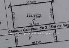 Terrain 536 m² à Moka — Vue montagne, proche écoles et commerces