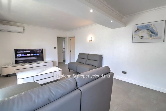 Appartement de 3 chambres récemment rénové à louer à Pointe aux Canonniers