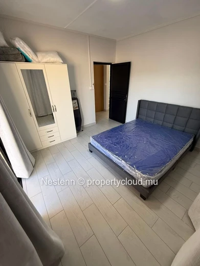 Villa neuve avec grande cour – Un cadre idéal pour votre famille