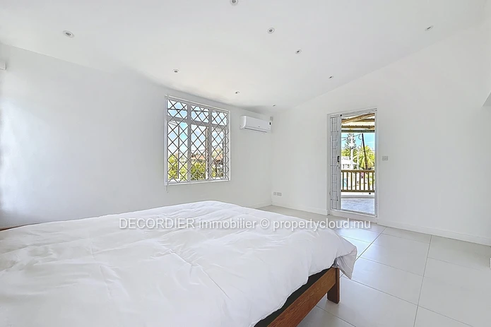 Spacious house for sale
