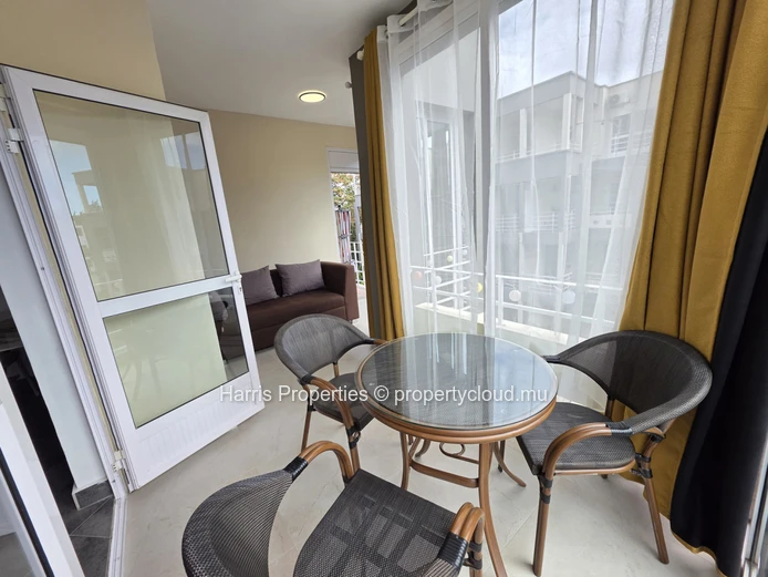 Appartement moderne au premier étage à louer à Pereybere