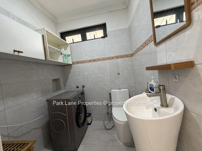 Family detached home with private pool near forest