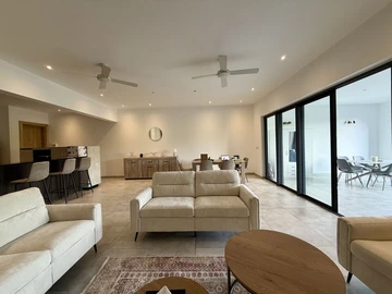 4 Bedroom Apartment