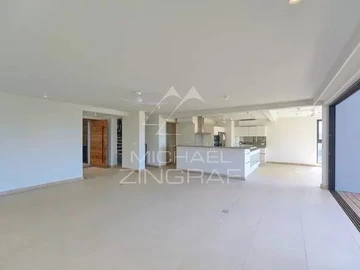 3 Bedroom Townhouse, Duplex