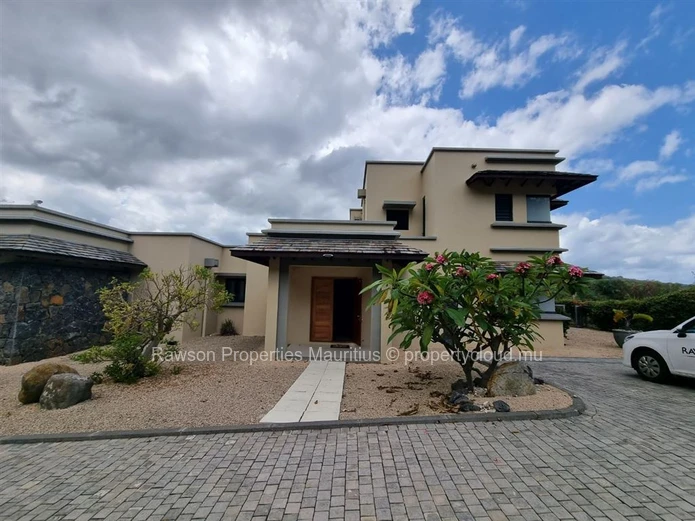 4 Bedroom Villa For Sale In Grande Rivière Noire