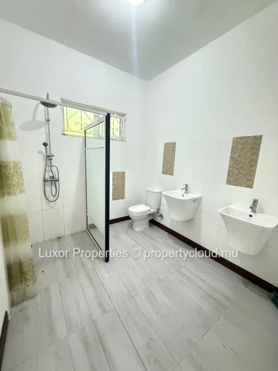 30m from Vacoas Main Road – Large Plot + HouseCharming Family Residence with Commercial Potential – Heart of Vacoas