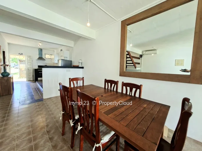 Houses / Villas - 3 bedrooms - Baie du Tombeau