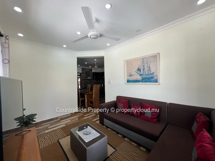 Walking distance to the beach