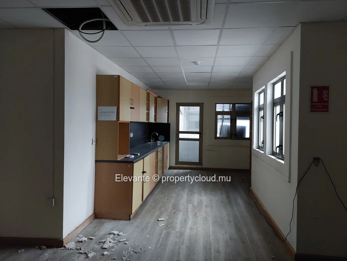 Espaces de bureaux disponibles à Port Louis