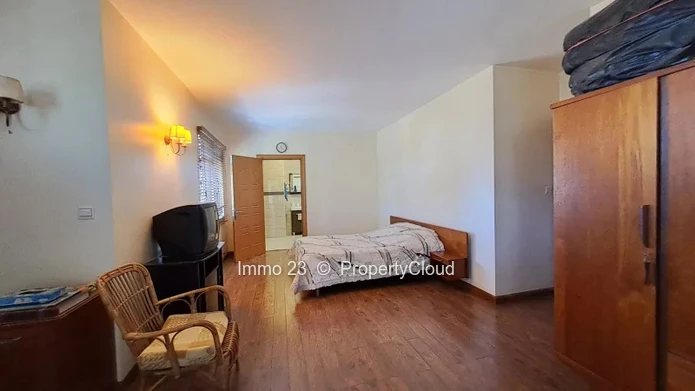 Appartement - 3 chambres - Quatre Bornes - Ref. AP87297VE