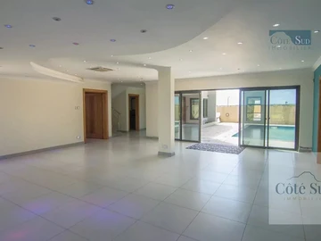 4 Bedroom Villa