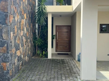 3 Bedroom Townhouse, Duplex