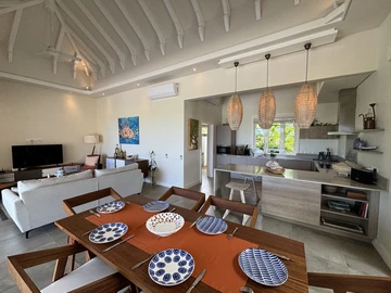 4 Bedroom Villa